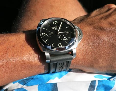 panerai gmt pam 321|Panerai luminor gmt review.